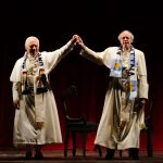 foto-galleria-esibizione-teatrale-artistica-i-due-papi-associazione-altrascena-sito-web-23